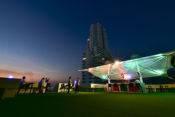 Alfresco Sky Bar